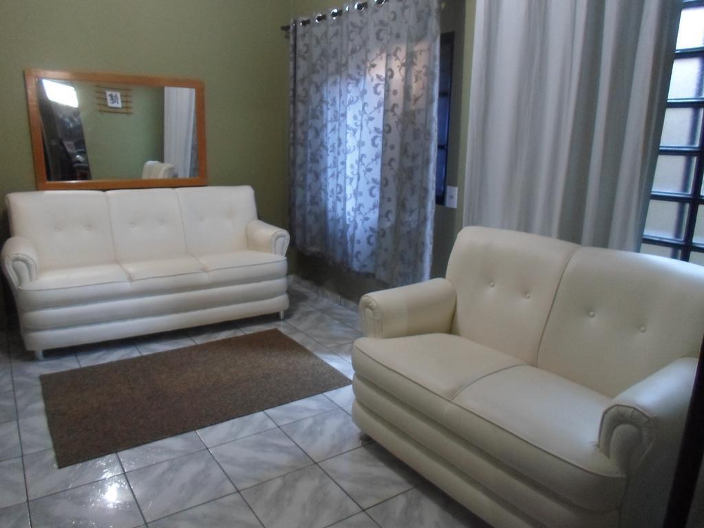 Lima Hospedagem Caseira Olímpia エクステリア 写真
